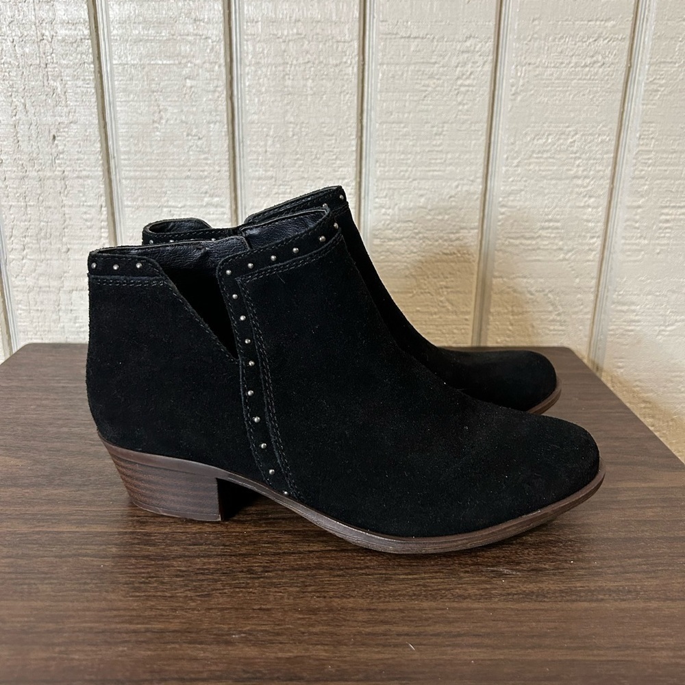 Lucky Brand Beathea Leather Booties, size 8.